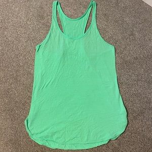 Green Lululemon racerback tank size 8 like new